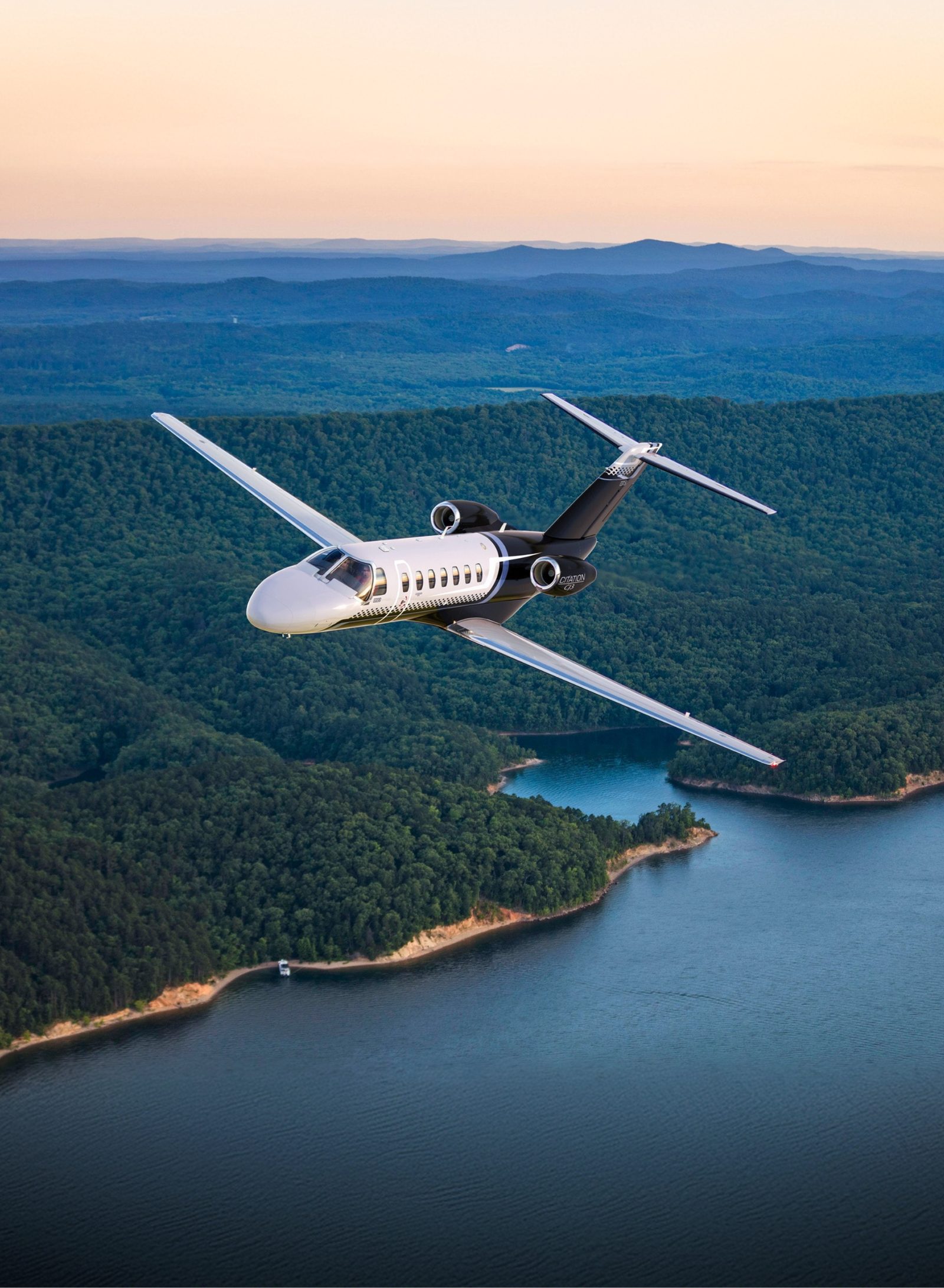 Cessna Citation CJ3 Gen2 private jet for last-minute charter travel