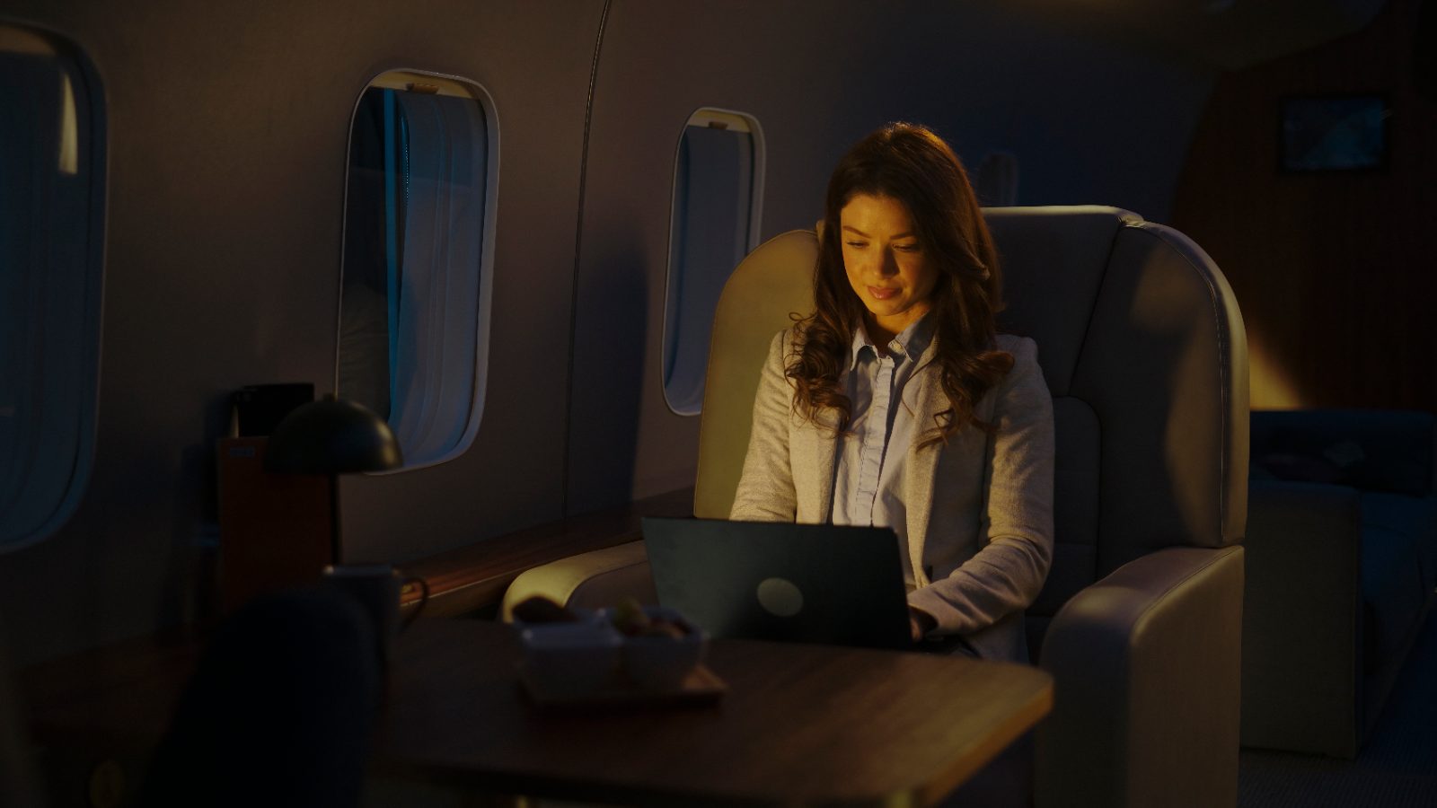 Corporate Jet Charter: A Guide to Business Travel