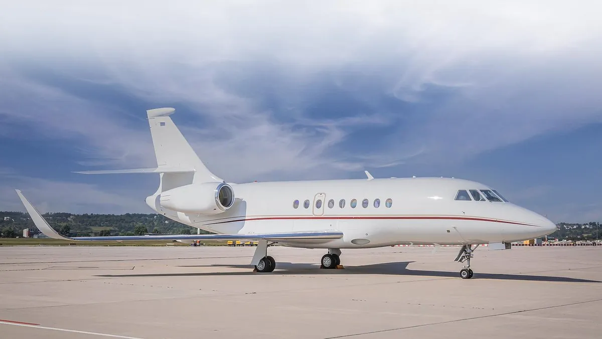 Avión Dassault Falcon 2000LXS