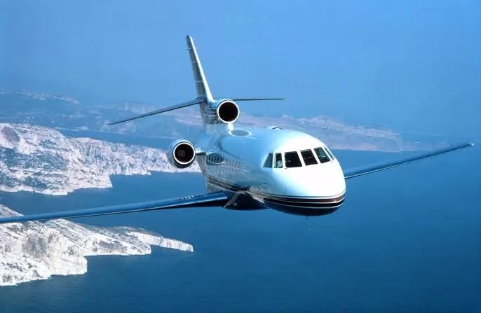 Avión Dassault Falcon 900