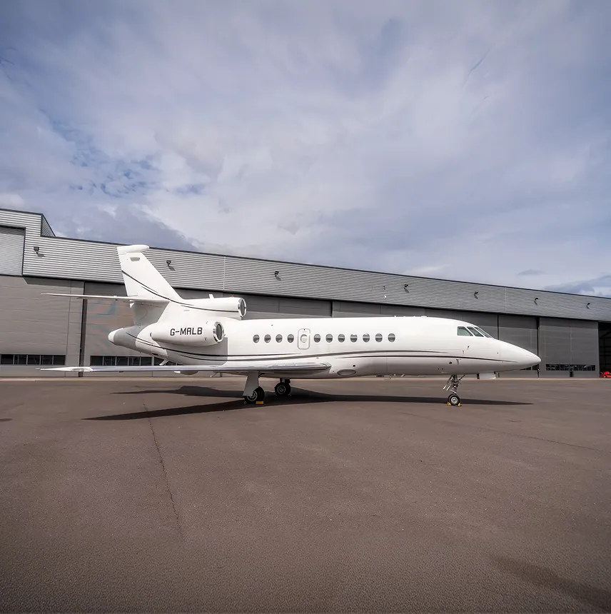 Dassault Falcon 900B, vista exterior