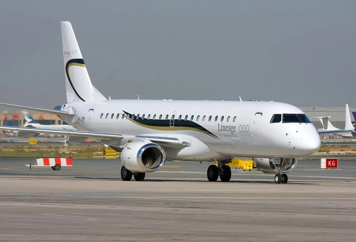 Avión Embraer Lineage 1000