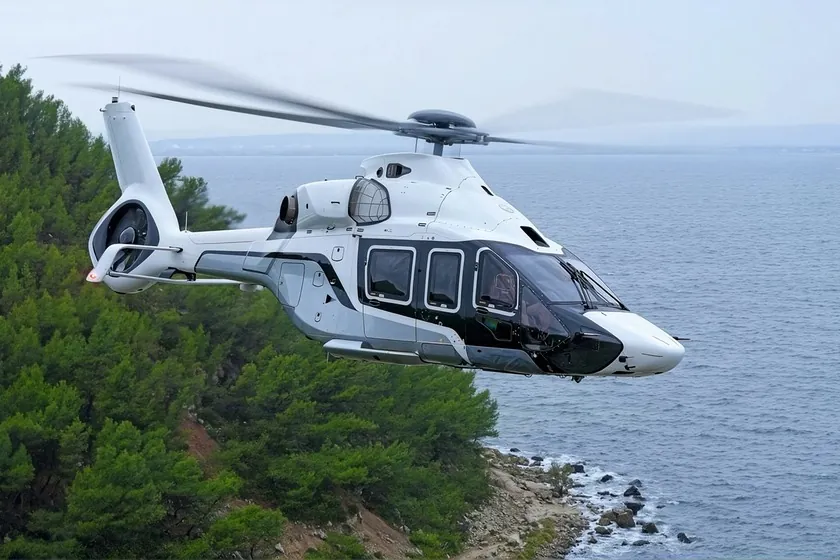 Helicóptero Airbus ACH160
