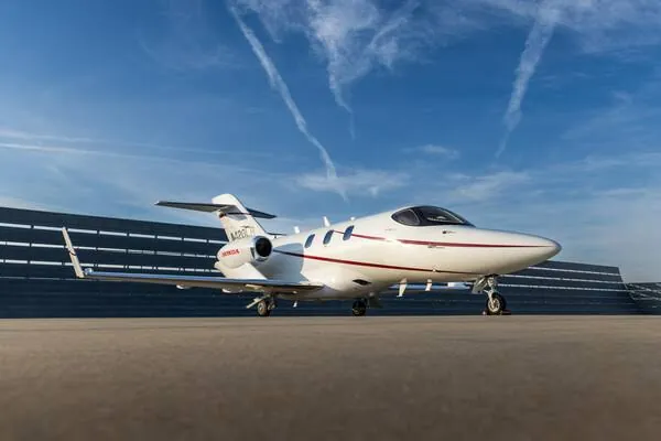 Avión HondaJet