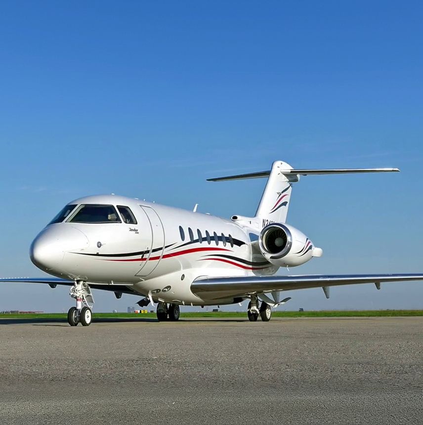 Beechcraft Hawker 4000 private jet, exterior view