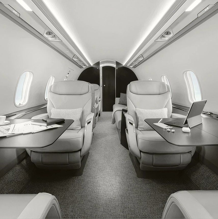 Bombardier Challenger 3500 private jet, cabin interior