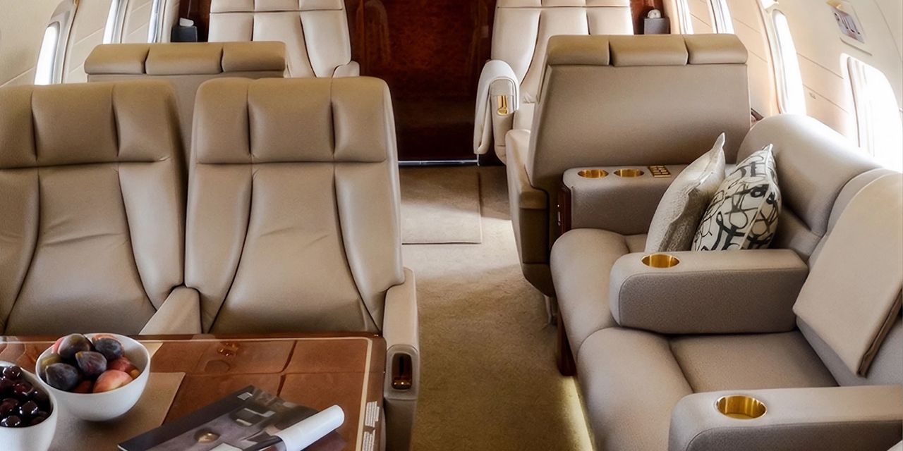 Bombardier Challenger 604 private jet, cabin interior