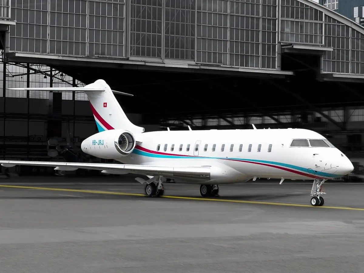 Bombardier Global 5500 private jet
