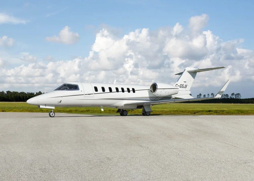 Bombardier Learjet 40 private jet