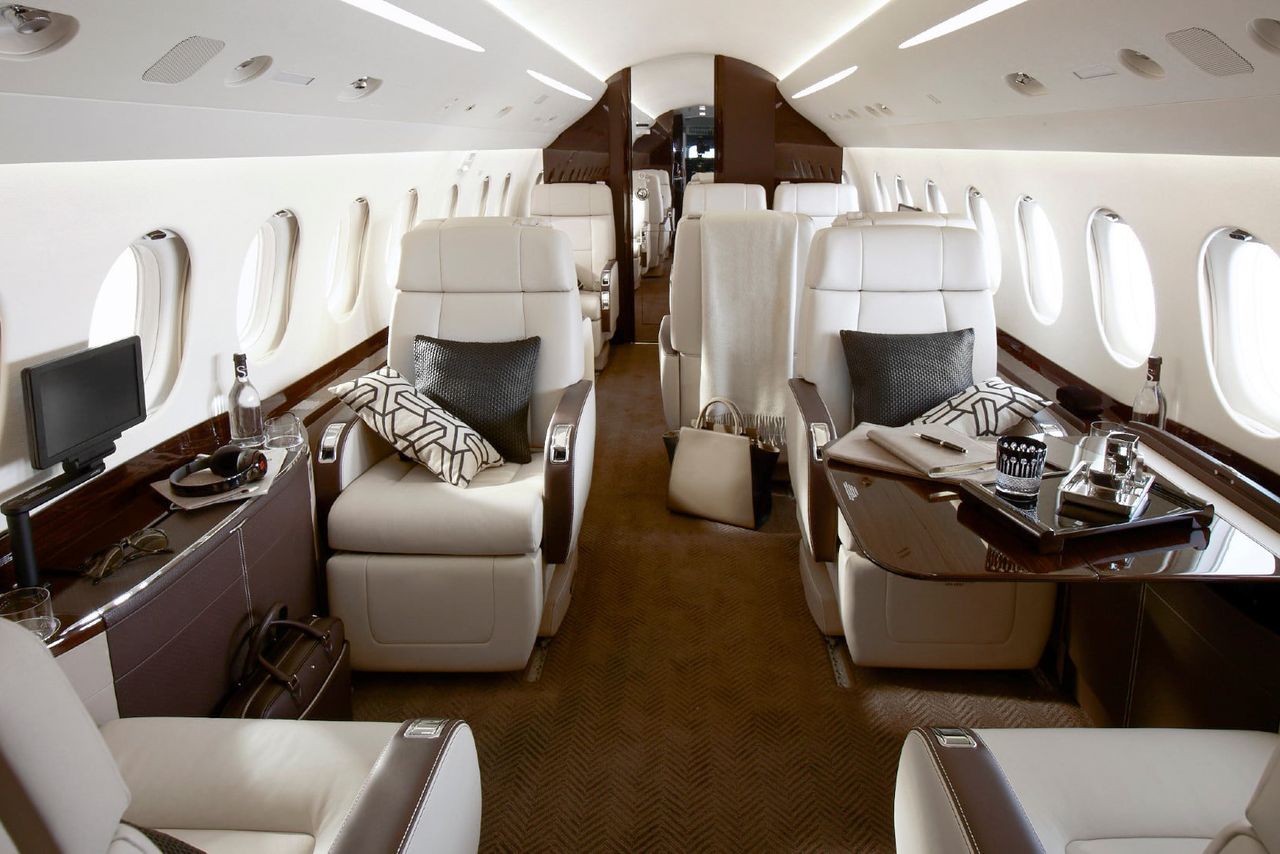 Dassault Falcon 2000 private jet, cabin interior