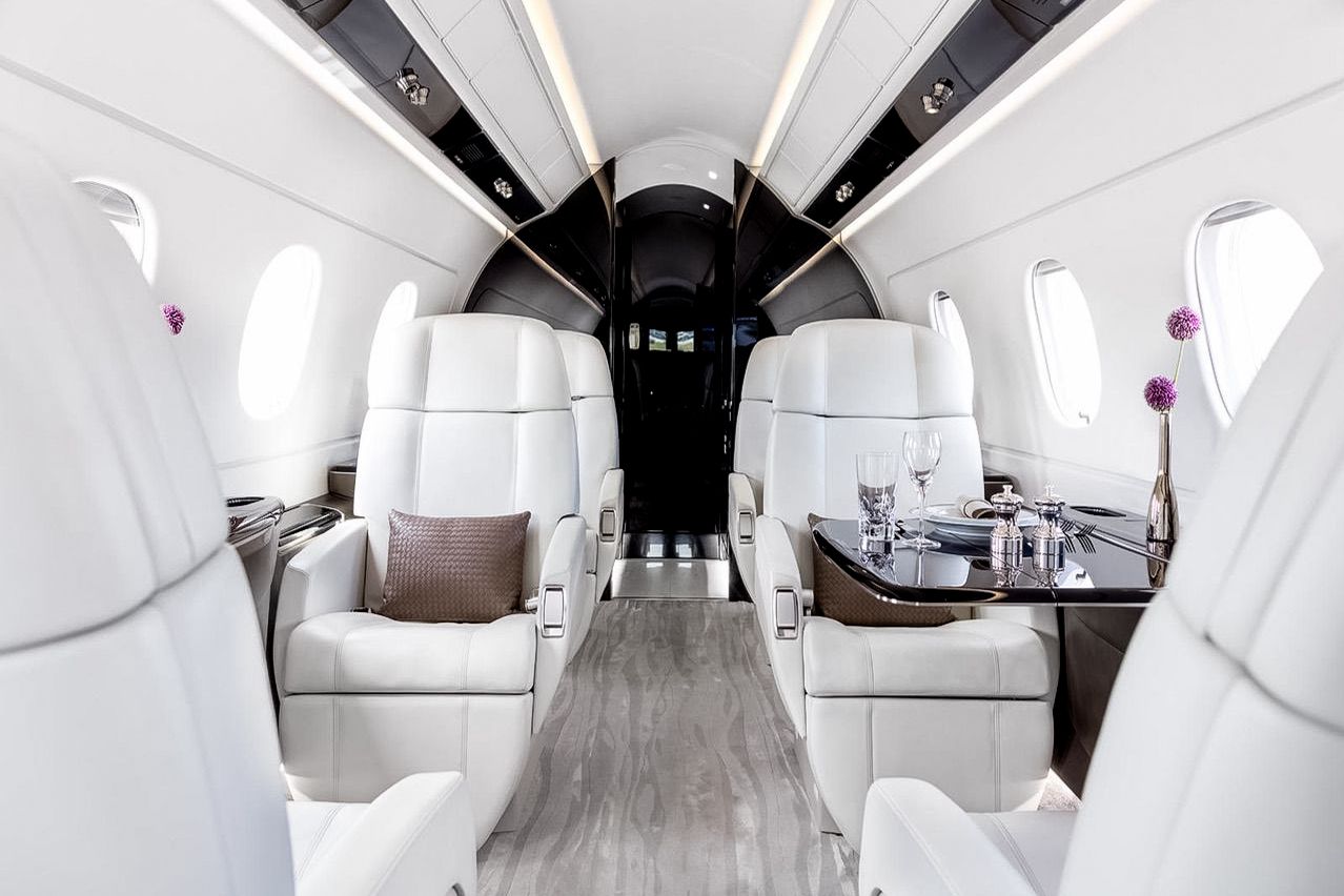 Embraer Legacy 450 private jet, cabin interior