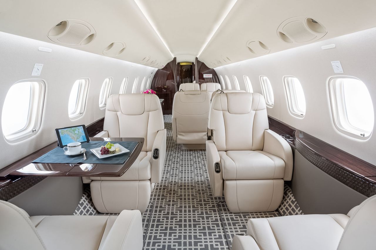 Embraer Legacy 600 private jet, cabin interior
