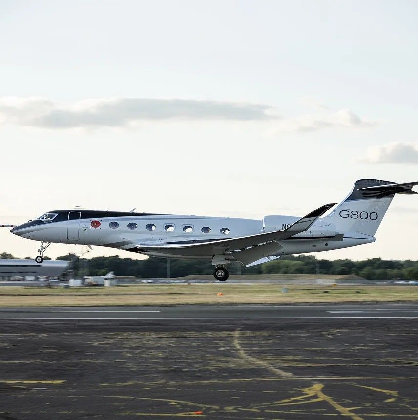 Gulfstream G800 private jet